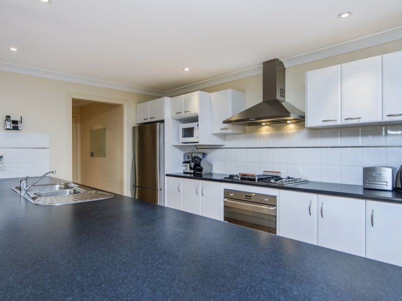 5 Rose Crescent, Mclaren Flat SA 5171