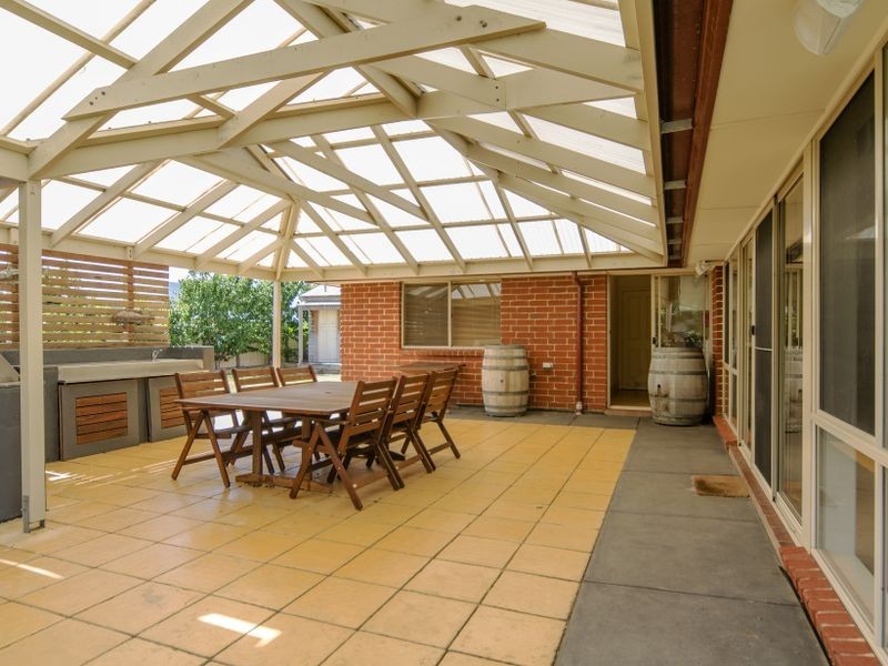 5 Rose Crescent, Mclaren Flat SA 5171