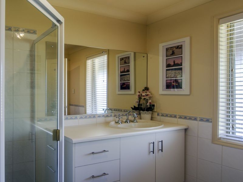 5 Rose Crescent, Mclaren Flat SA 5171