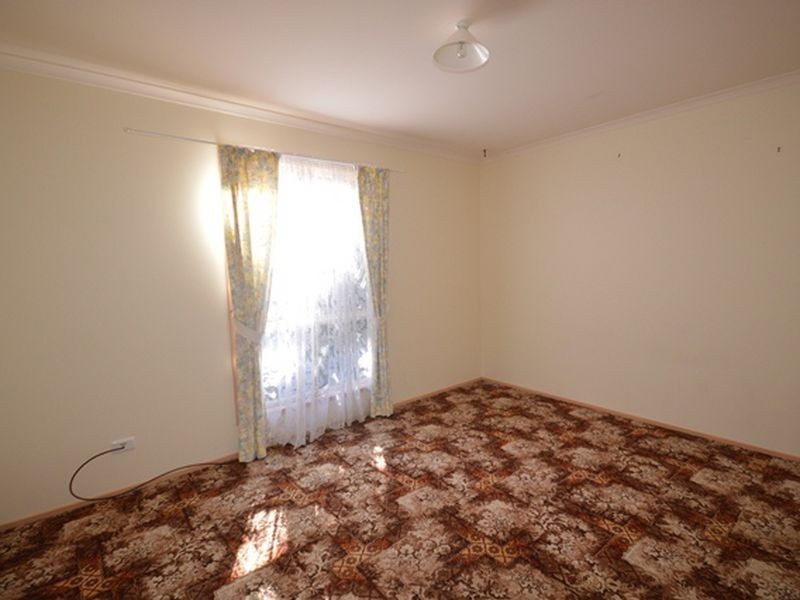 14 Stirling Cres, Aldinga Beach SA 5173