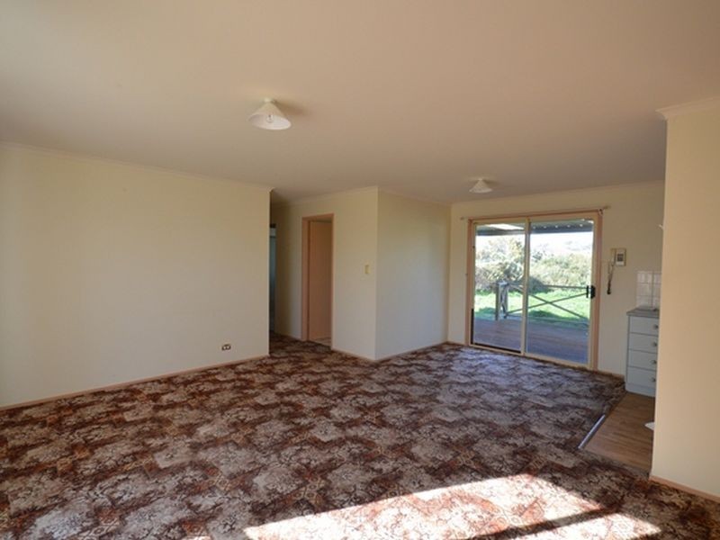 14 Stirling Cres, Aldinga Beach SA 5173