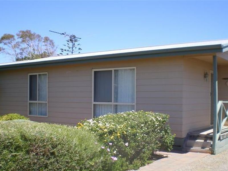 14 Stirling Cres, Aldinga Beach SA 5173