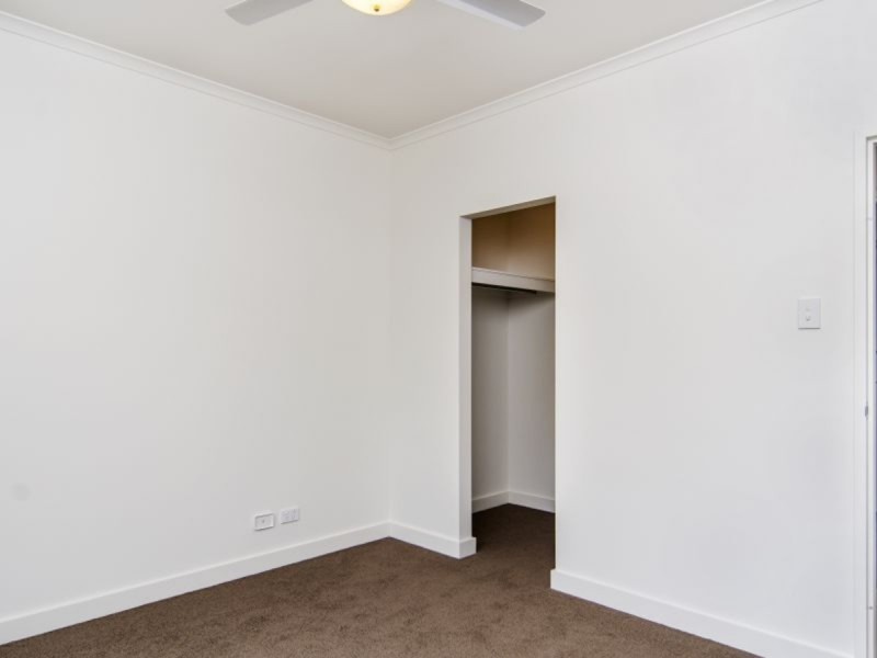 Unit 2/156 Esplanade, Aldinga Beach SA 5173