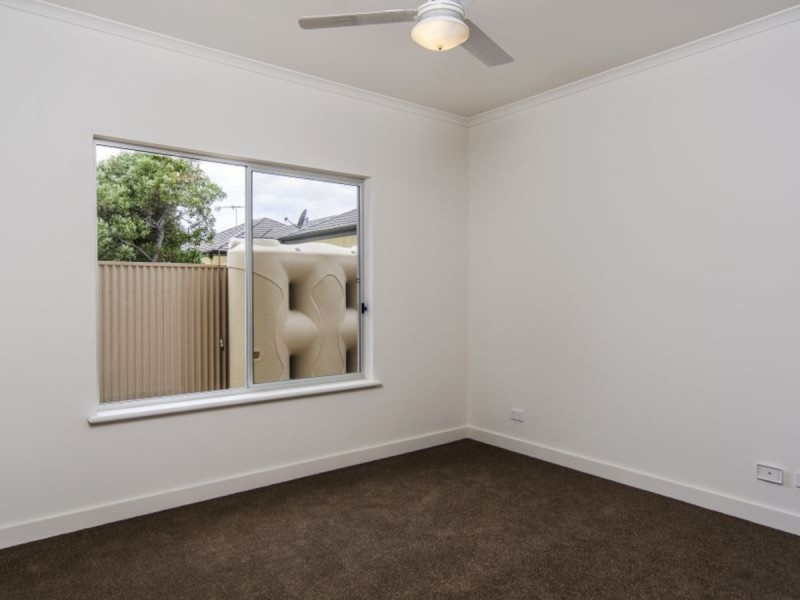 Unit 2/156 Esplanade, Aldinga Beach SA 5173