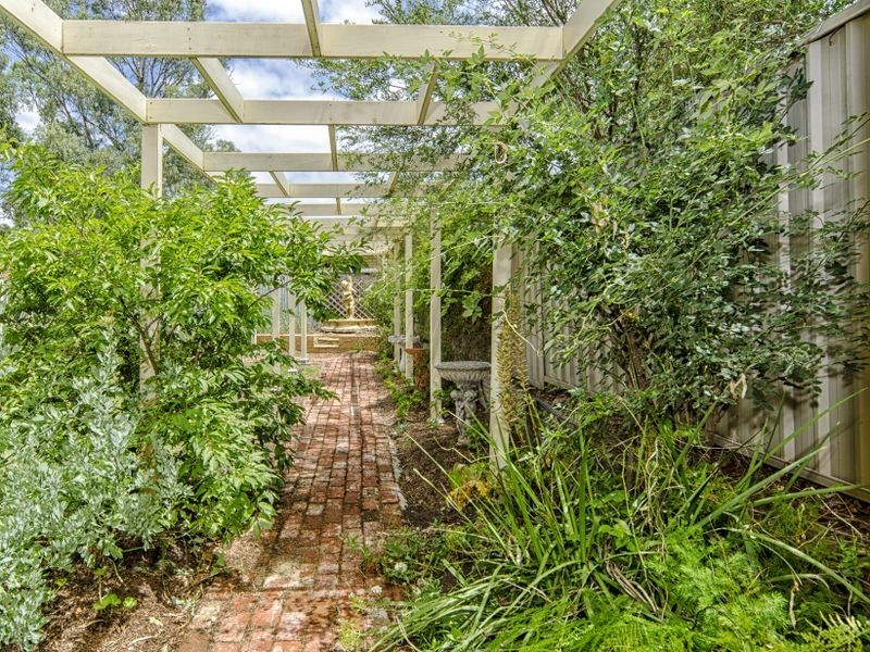 77 Paringa Parade, Old Noarlunga SA 5168