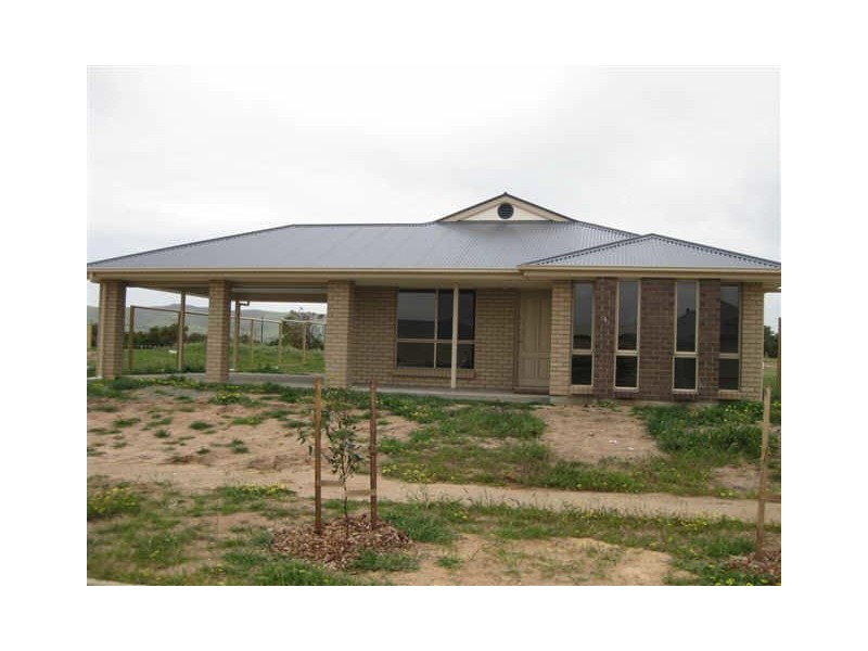 13 Burton Bank, Aldinga Beach SA 5173