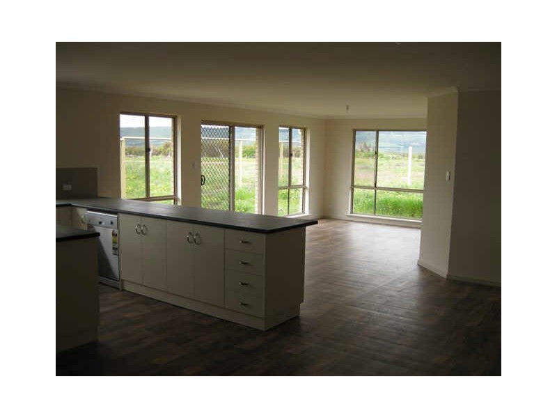 13 Burton Bank, Aldinga Beach SA 5173