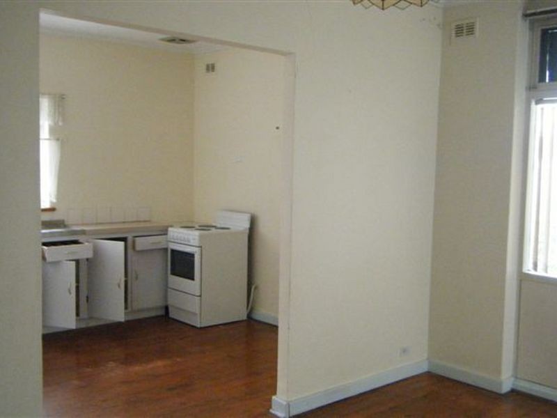 2 Price Street, Christies Beach SA 5165