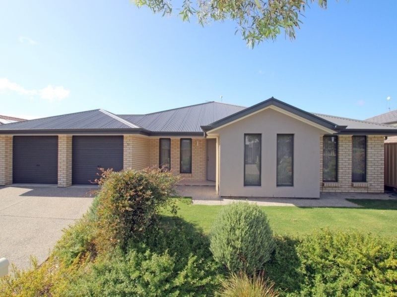 5 Burton Bank, Aldinga Beach SA 5173