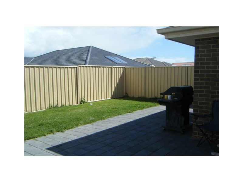 14 Knoll Avenue, Aldinga Beach SA 5173