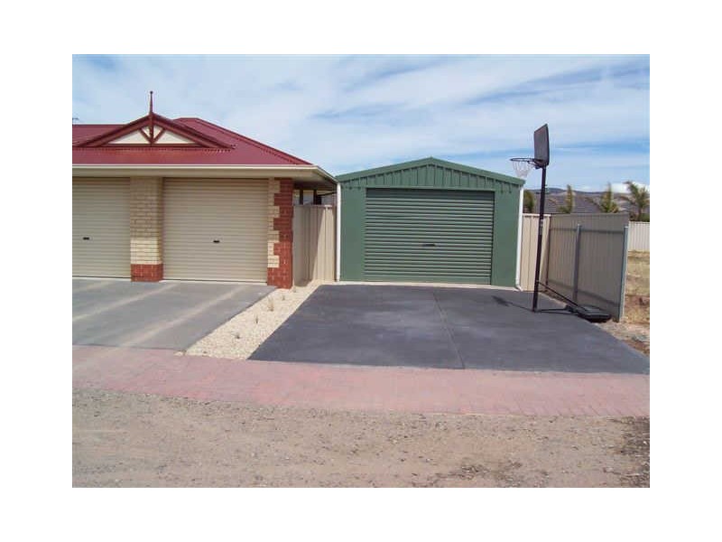 32 Pridham Boulevard, Aldinga Beach SA 5173
