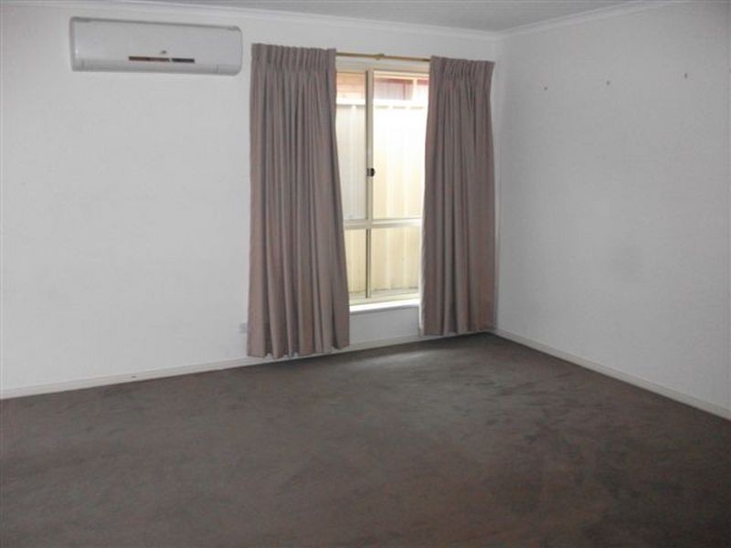 32 Pridham Boulevard, Aldinga Beach SA 5173