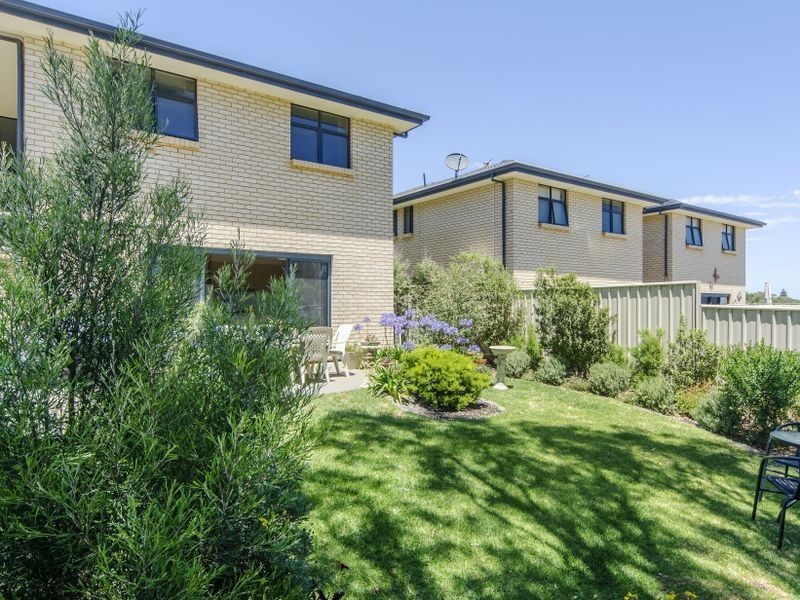 5 Arcadia Cres, Sellicks Beach SA 5174