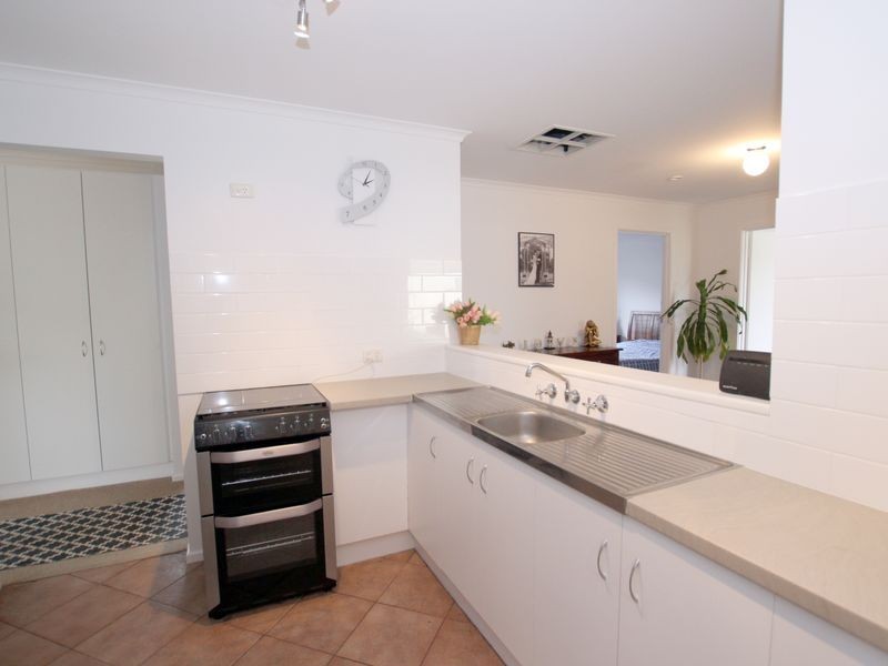 7 Heathersay Avenue, Aldinga Beach SA 5173