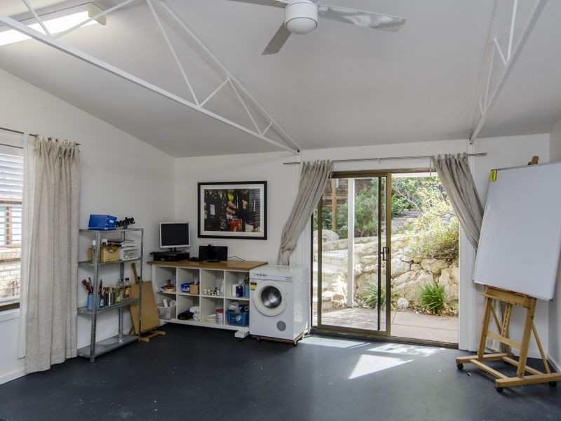 6 Caralue Street, Port Willunga SA 5173