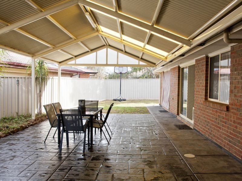 9 Dolphin Blvd, Aldinga Beach SA 5173