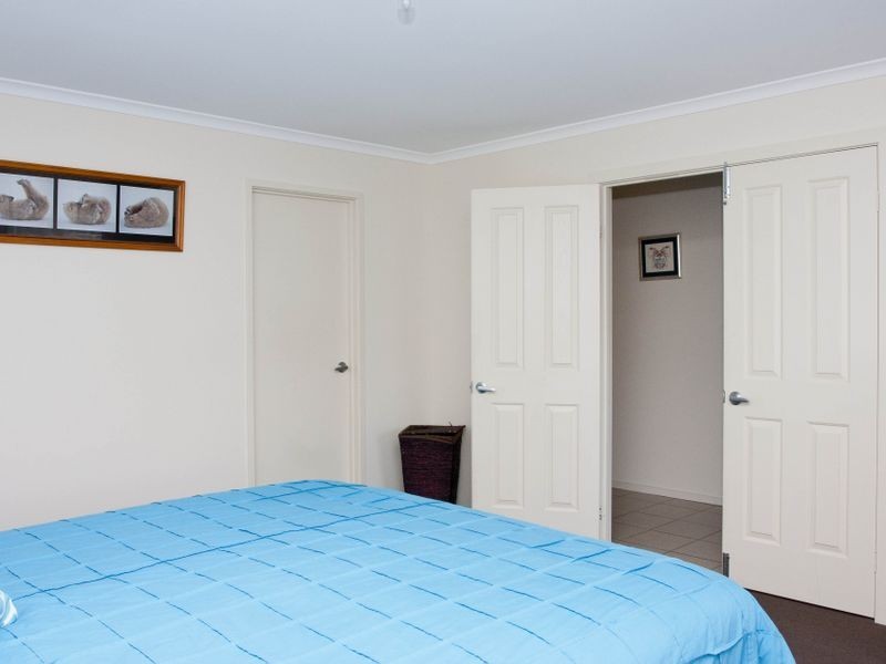 9 Dolphin Blvd, Aldinga Beach SA 5173