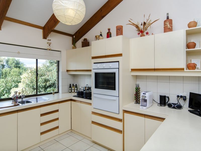 74 Esplanade, Aldinga Beach SA 5173