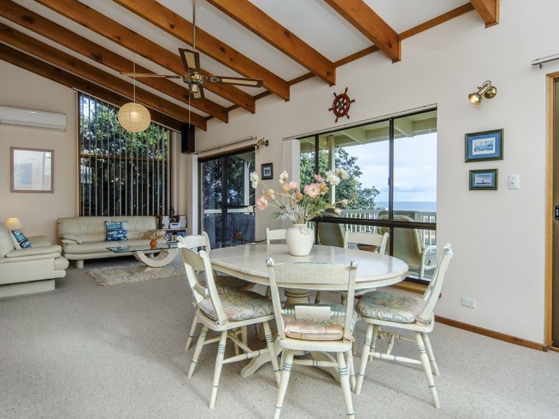 74 Esplanade, Aldinga Beach SA 5173