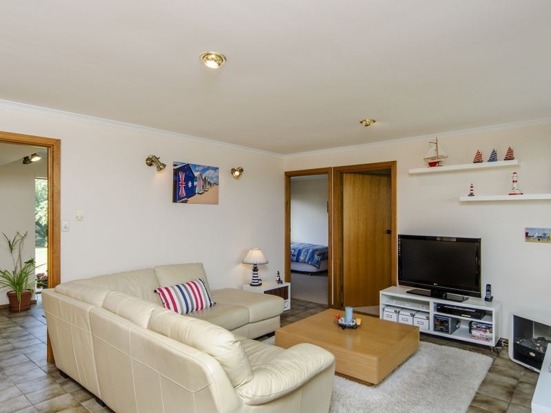 74 Esplanade, Aldinga Beach SA 5173