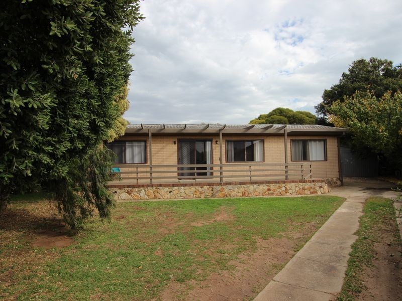 8 Hamilton Road, Aldinga Beach SA 5173