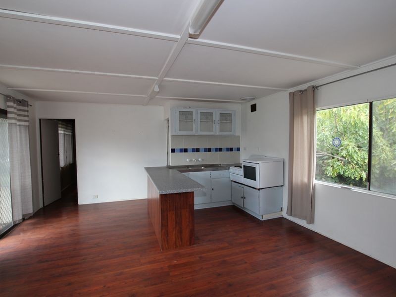 8 Hamilton Road, Aldinga Beach SA 5173