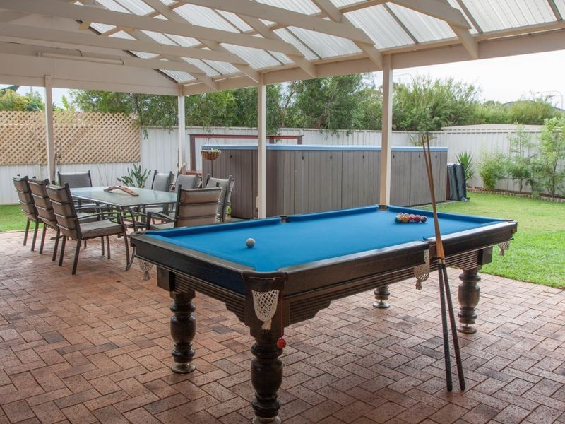 32 Barracoota Crescent, Aldinga Beach SA 5173
