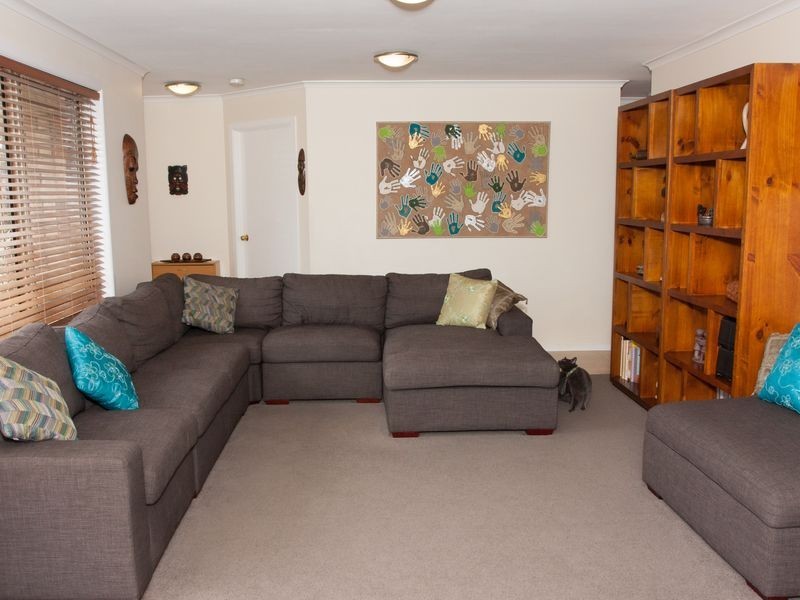 32 Barracoota Crescent, Aldinga Beach SA 5173