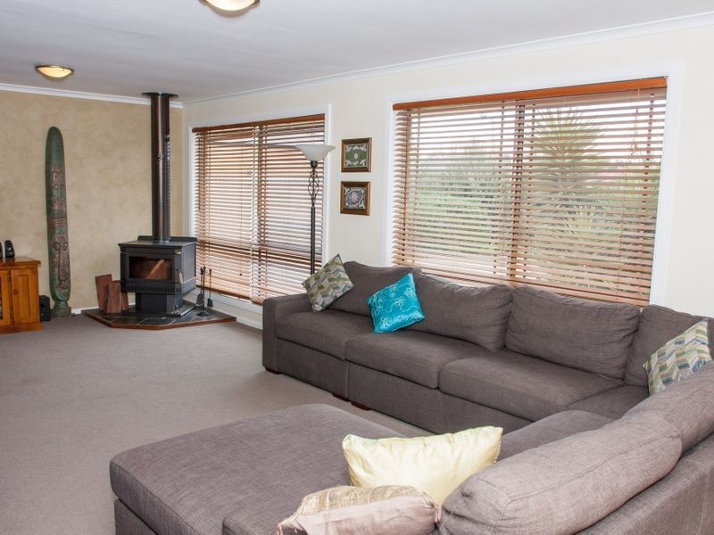 32 Barracoota Crescent, Aldinga Beach SA 5173