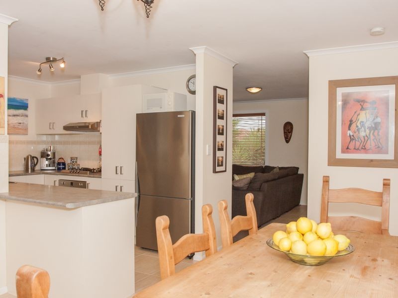 32 Barracoota Crescent, Aldinga Beach SA 5173