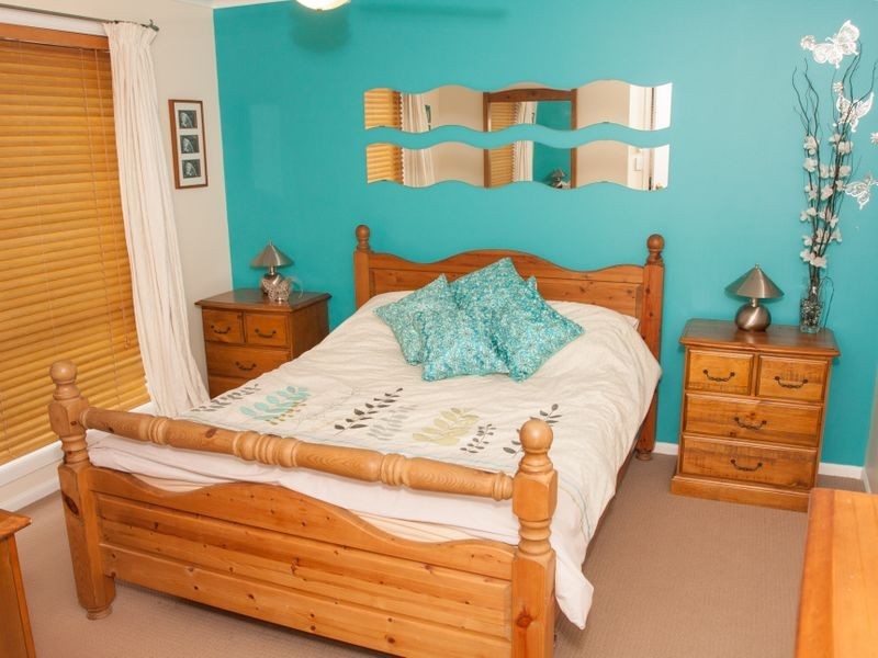 32 Barracoota Crescent, Aldinga Beach SA 5173