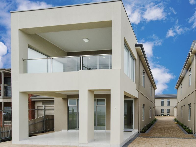 Unit 1 156 Esplanade, Aldinga Beach SA 5173