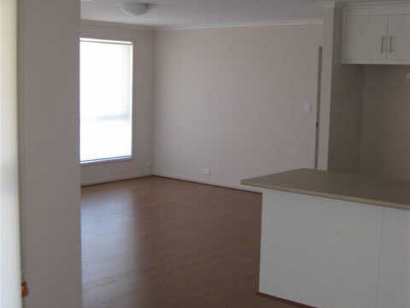 13 Pinkgum Avenue, Aldinga Beach SA 5173