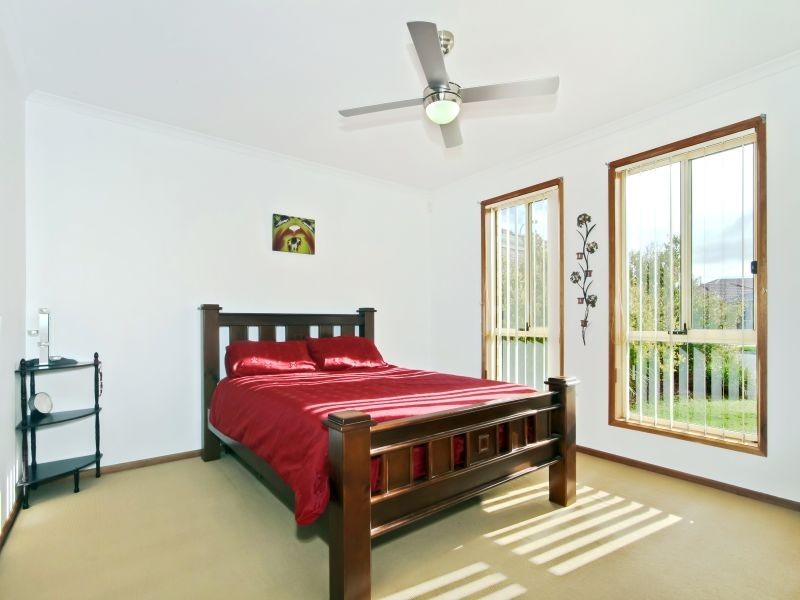 10 Urchin Crescent, Aldinga Beach SA 5173