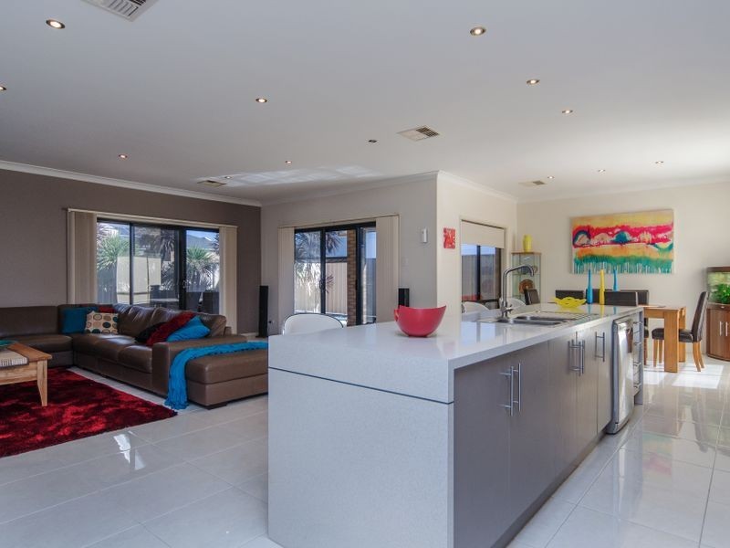 9 Bluewater Boulevard, Sellicks Beach SA 5174