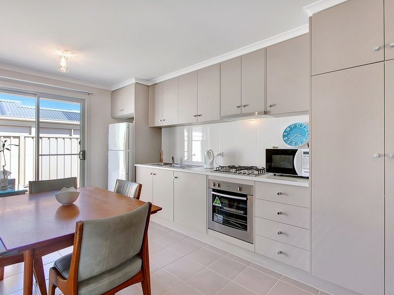 12 Nipper Street, Seaford Meadows SA 5169