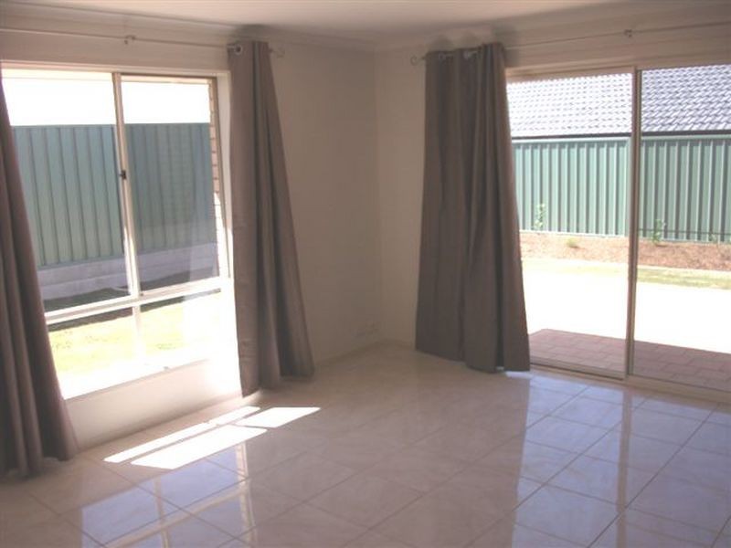 6 Sapphire Way, Aldinga Beach SA 5173