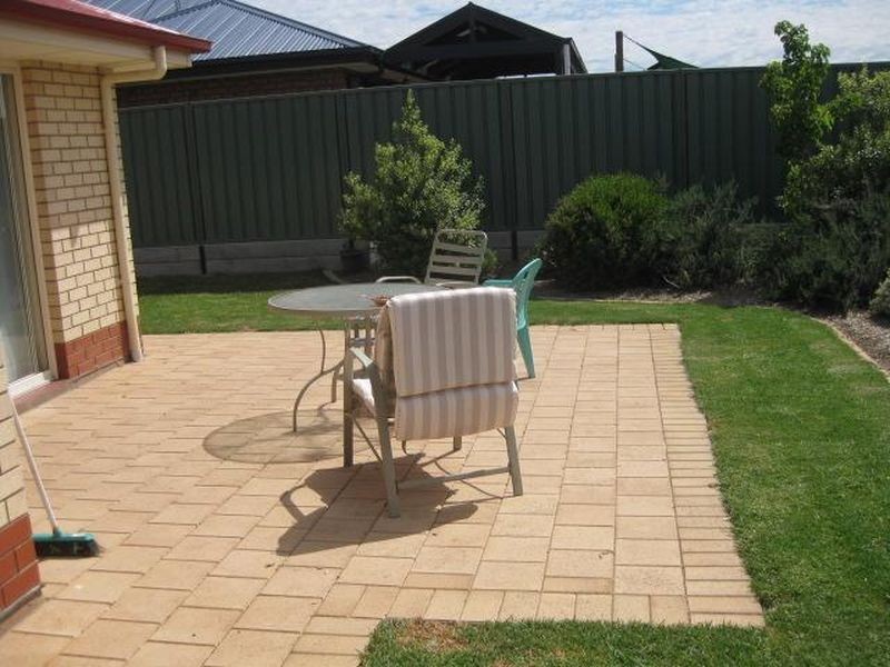 6 Sapphire Way, Aldinga Beach SA 5173