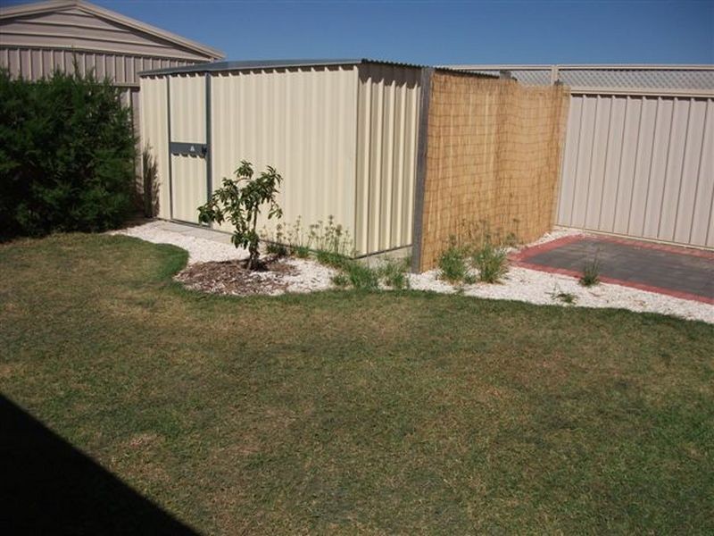 30 Blue Bay Avenue, Aldinga Beach SA 5173