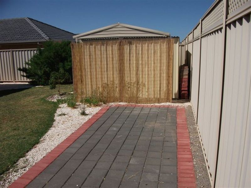 30 Blue Bay Avenue, Aldinga Beach SA 5173