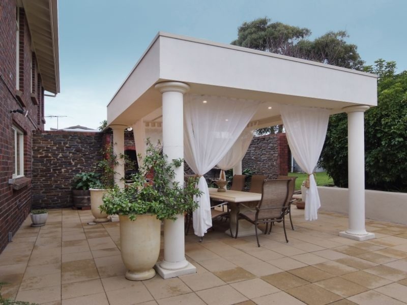 28 Domain Street, Moana SA 5169