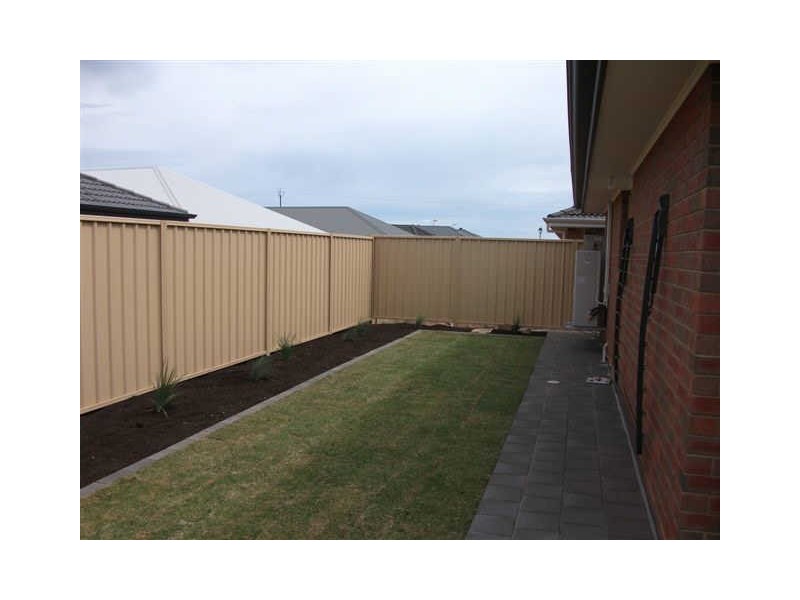 11 Buoy Crescent, Seaford Meadows SA 5169