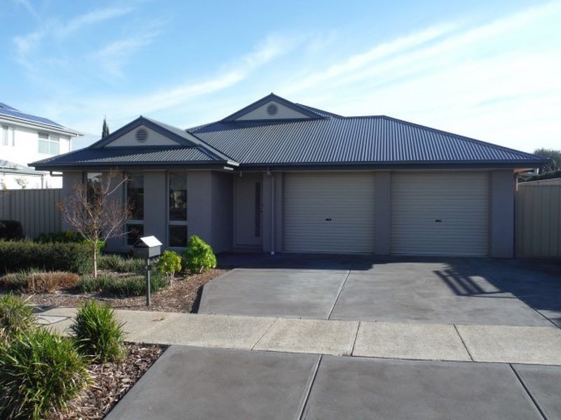 4 Lacy Coral Avenue, Aldinga Beach SA 5173