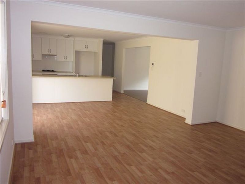 8 Navigation Street, Seaford Meadows SA 5169