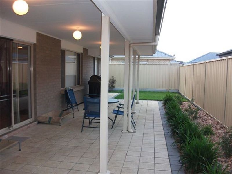 8 Navigation Street, Seaford Meadows SA 5169