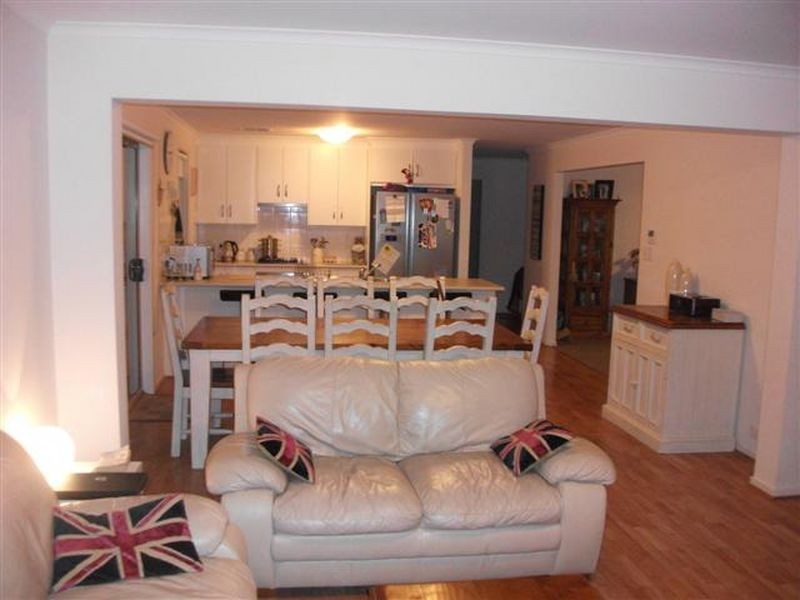 8 Navigation Street, Seaford Meadows SA 5169