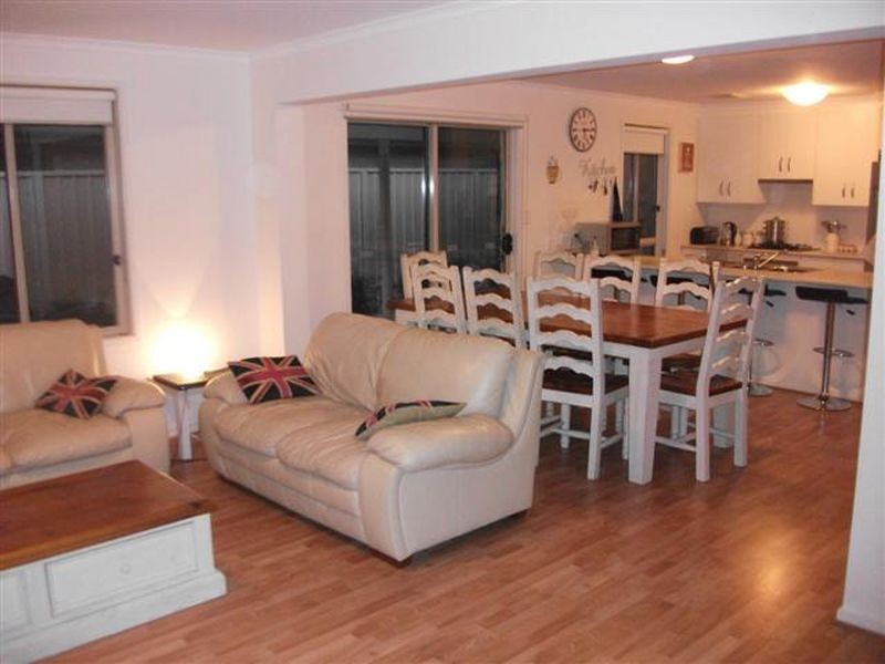 8 Navigation Street, Seaford Meadows SA 5169