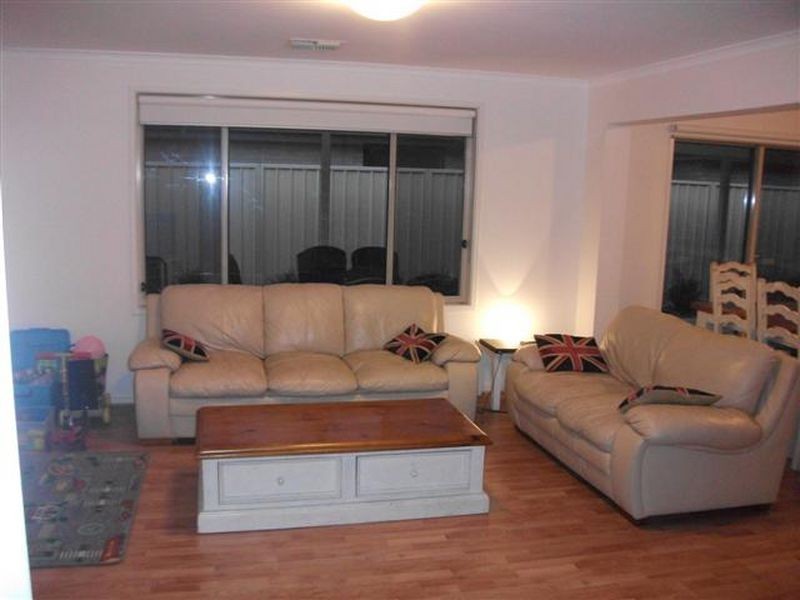 8 Navigation Street, Seaford Meadows SA 5169
