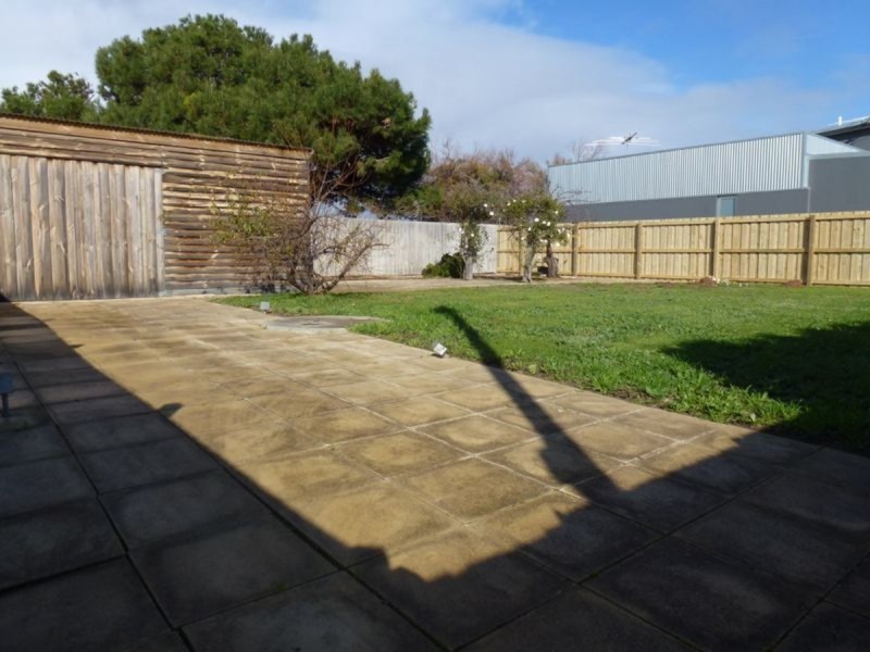 2 Ocean Street, Aldinga Beach SA 5173