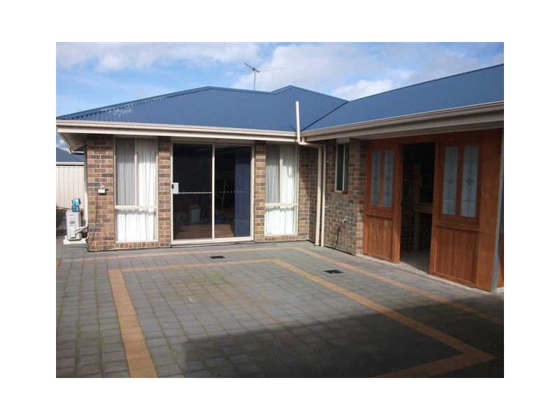 104 Pridham Boulevard, Aldinga Beach SA 5173